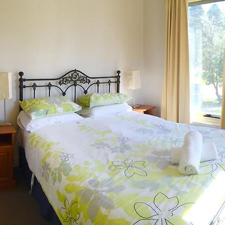 Dockside Waterfront Indulgence Villa Port Fairy Kültér fotó